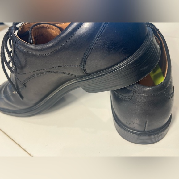 Florsheim Pinnacle Comfort Leather Apron Toe 10M Black Leather Oxfords - Picture 11 of 12